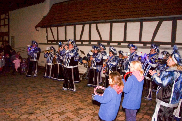 rathausstuermung-008