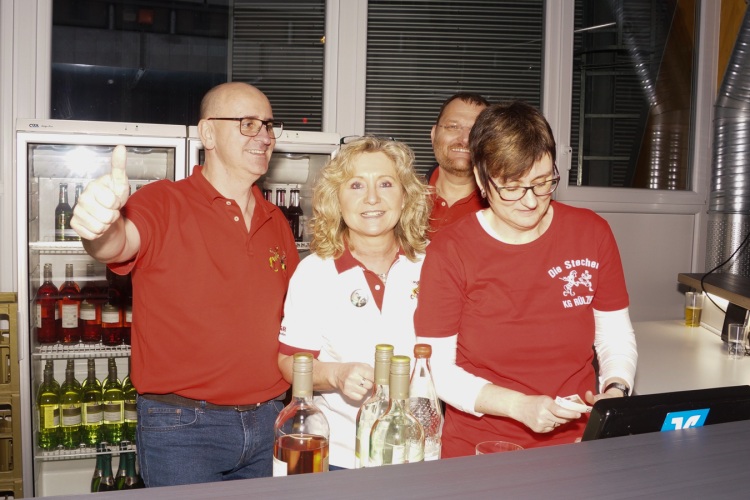 party-003
