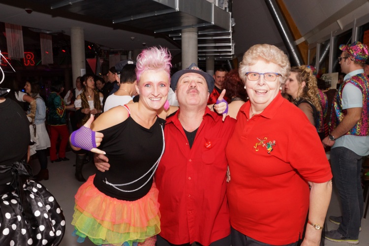 party-008