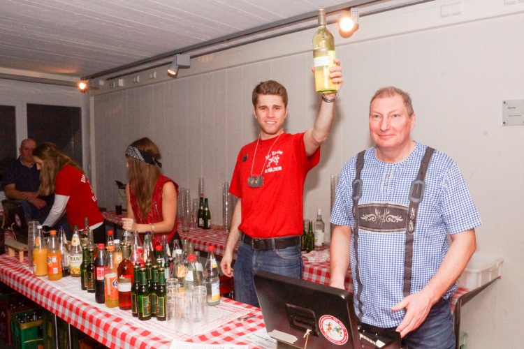 party-021