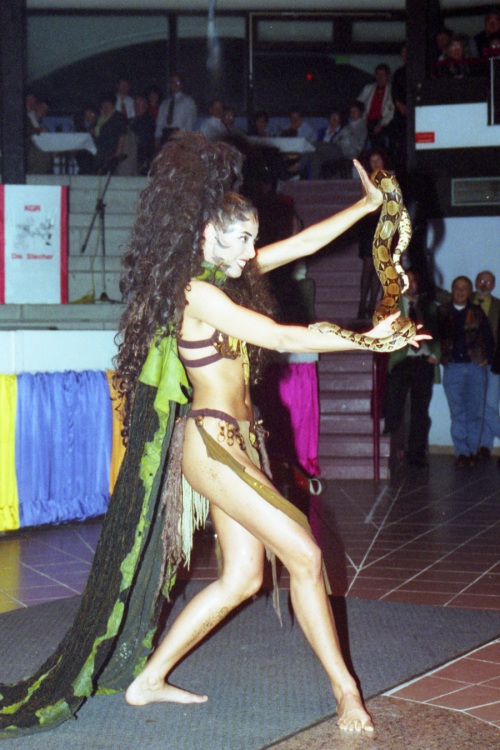 gala-025