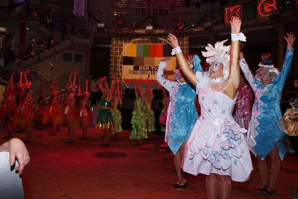 gala048