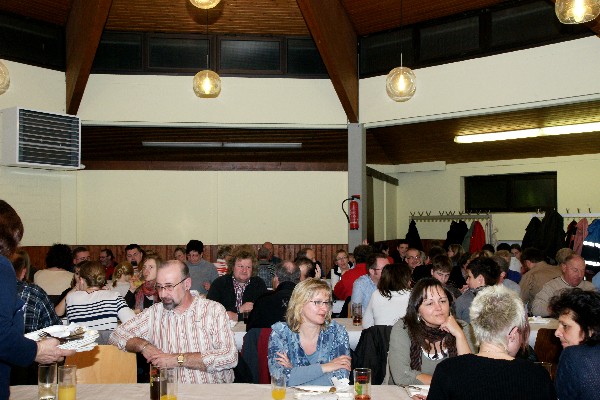 Heringsessen012