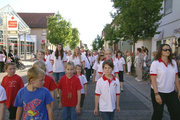 Kerweumzug001